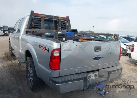 2011 Ford Super Duty F-250 Xl/Xlt/Lariat/King Ranch z USA, uszkodzony, nr VIN 1FT7W2B69BEB30715